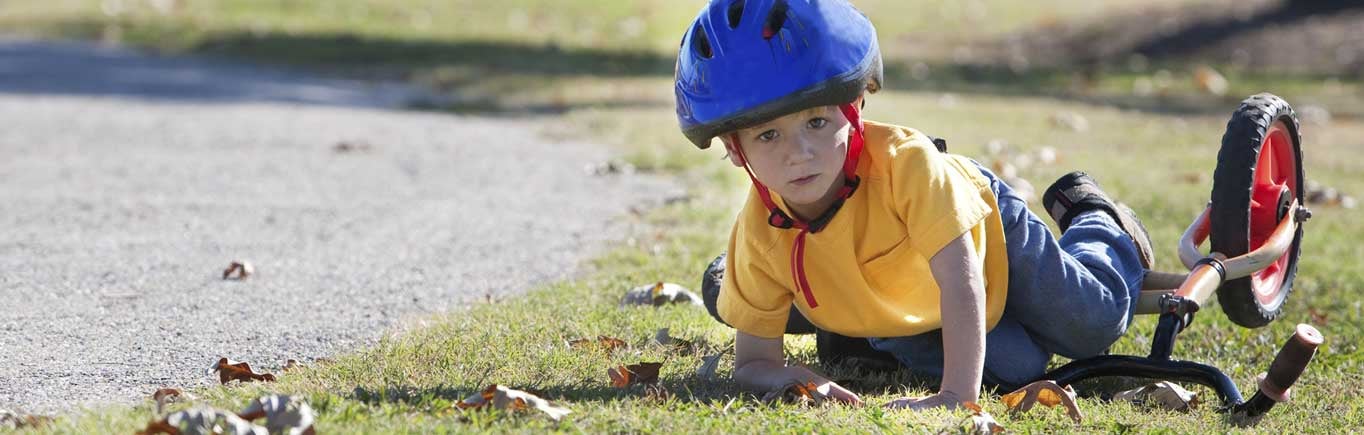que-hacer-si-mi-hijo-se-golpea-la-cabeza.jpg que-hacer-si-mi-hijo-se-golpea-la-cabeza.jpg