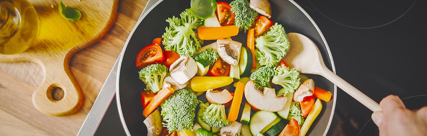 2. ¡A comer saludable! Aprende cómo es un plato saludable según la escuela de salud de Harvard