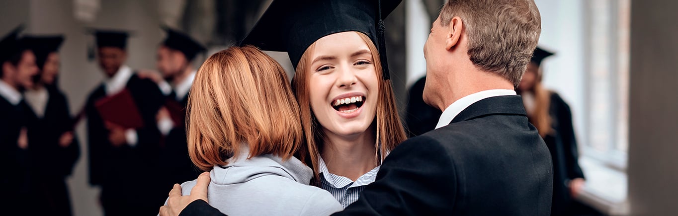 7. Mi hijo se gradúa este año 7. Mi hijo se gradúa este año