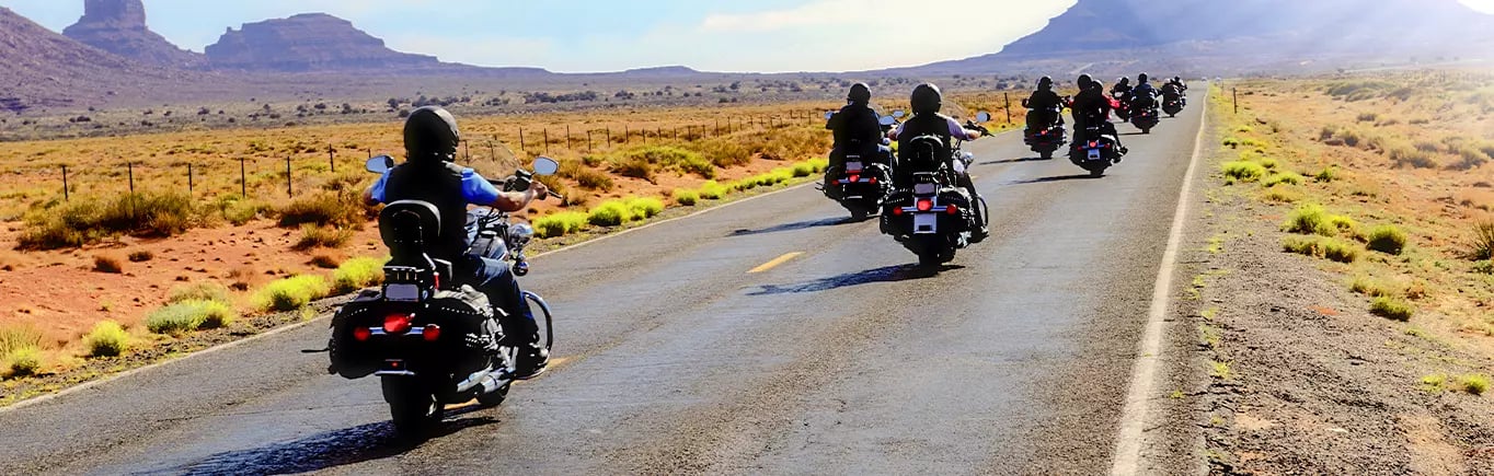 Viajes en moto: Tips de seguridad para conducir en caravana