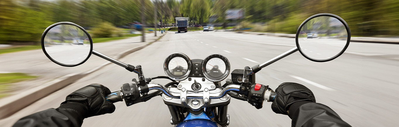 5 cuidados que debes tener al manejar moto de mayor cilindrada - secundaria