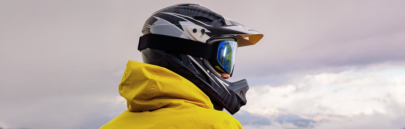 Cual-es-el-casco-de-moto-ideal-para-tu-estilo-biker_secundaria