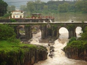 puente de los esclavos.jpg