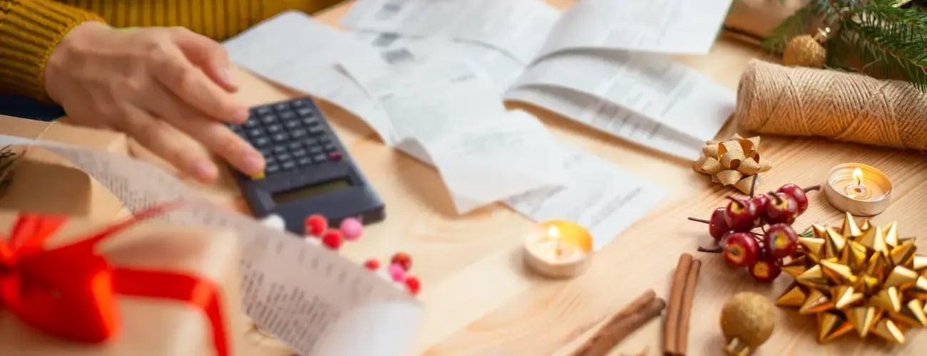 Organiza tus finanzas navideñas con la ayuda de Asesor Virtual
